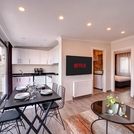 Etiz & Residences ホテル *