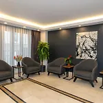 Hotel Etiz & Residences