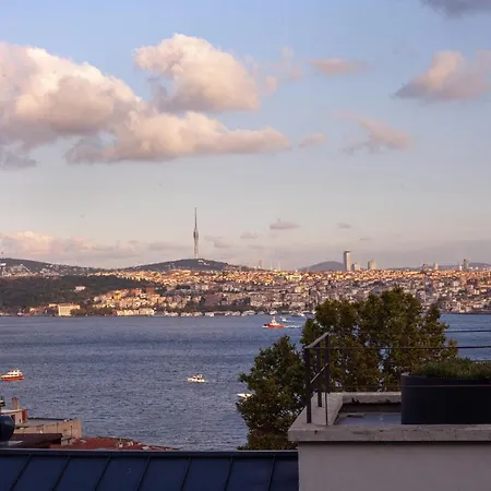 Hotel Etiz & Residences