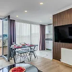 Etiz & Residences