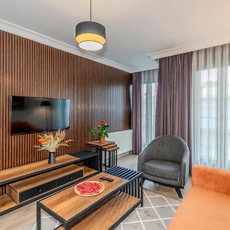 Etiz & Residences Hotel 3*