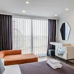 Etiz & Residences