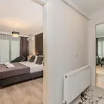 Etiz & Residences