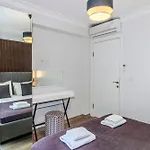 Hotel Etiz & Residences
