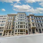 Etiz & Residences 3*
